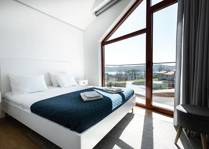 Casas De - Ventos Da Cabreira * Penedones